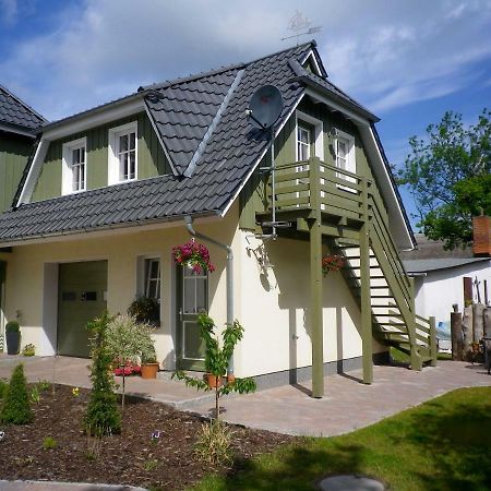 Die Kleine Ferienwohnung Prerow Exterior photo
